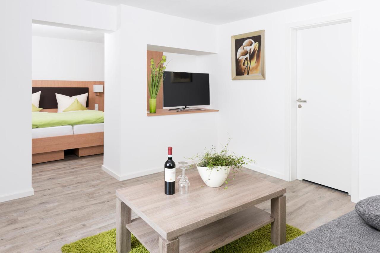 Hotel Garni Burg Waldenstein Rudersberg エクステリア 写真